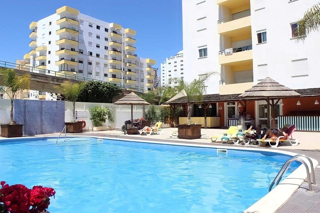 Light & Comfy Apartment W/ Pool & Balcony By Lovelystay Portimão Eksteriør billede