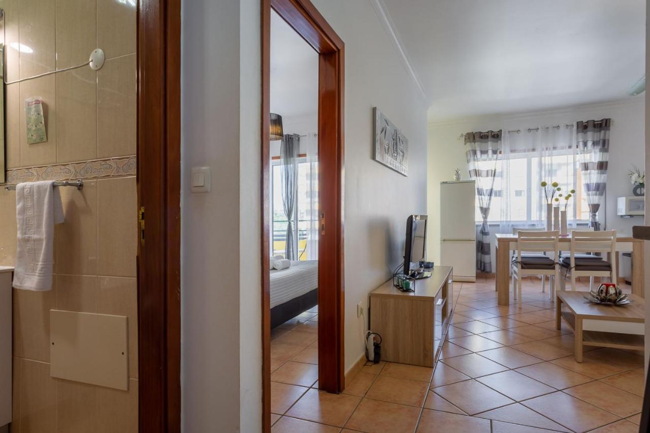 Light & Comfy Apartment W/ Pool & Balcony By Lovelystay Portimão Eksteriør billede